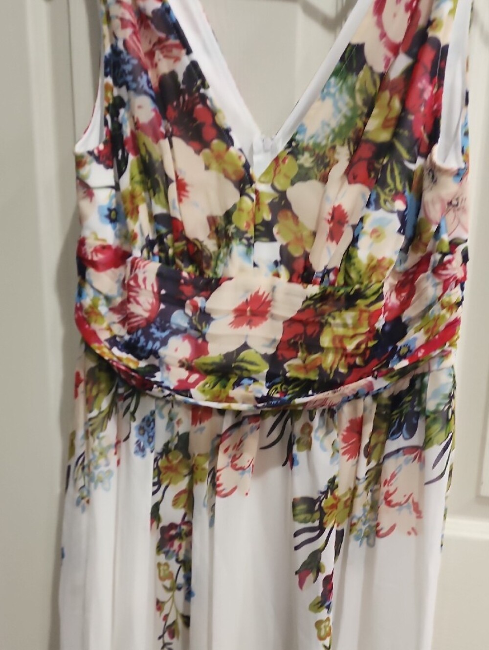 Ever Pretty White Floral V-Neck Maxi Dress - Picture 6 of 7
